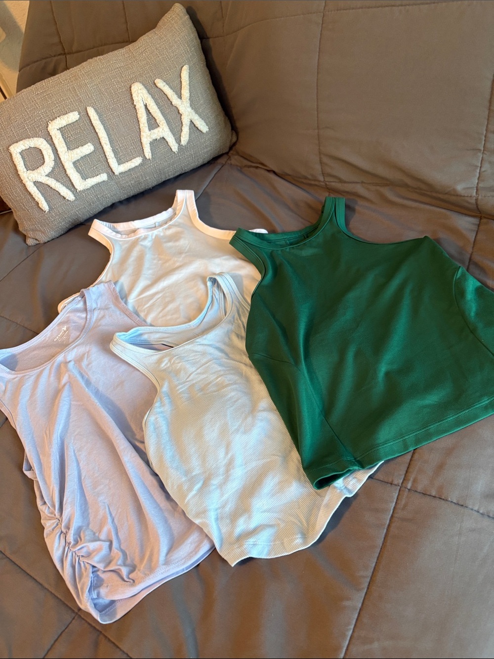 Women’s Sleeveless Tank Top Pack - Green, Light Blue, Lavender, White Old Navy S